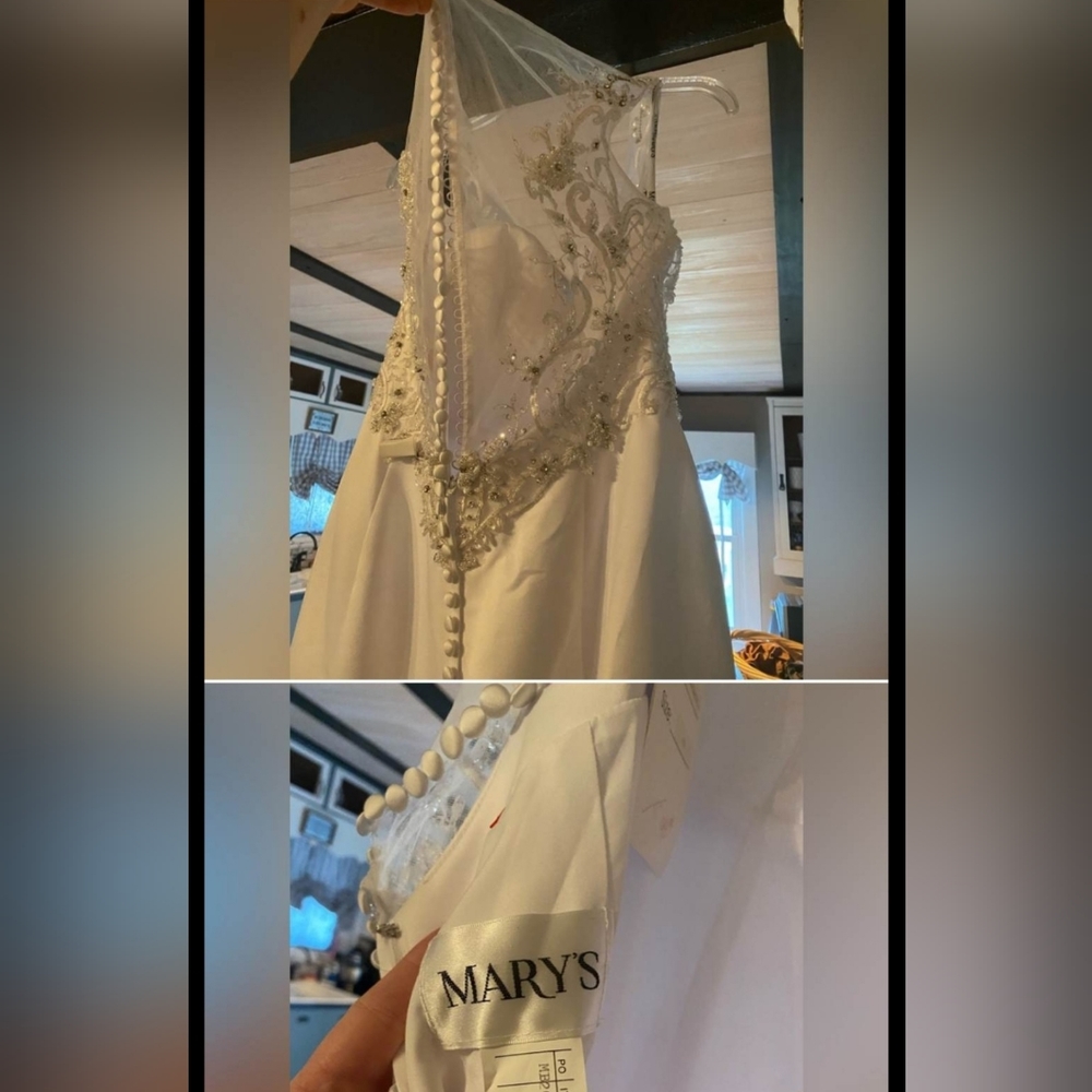 Mary's size 12 mermaid wedding gown - Picture 3 of 3
